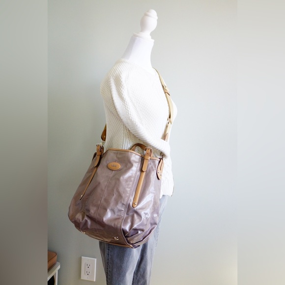 Tod’s G line shoulder and crossbody bag - Picture 2 of 8